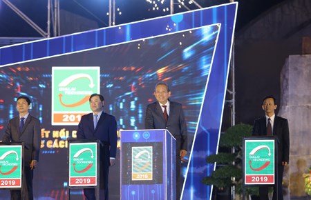 Phó Thủ tướng dự khai mạc Techdemo 2019 - ảnh 1